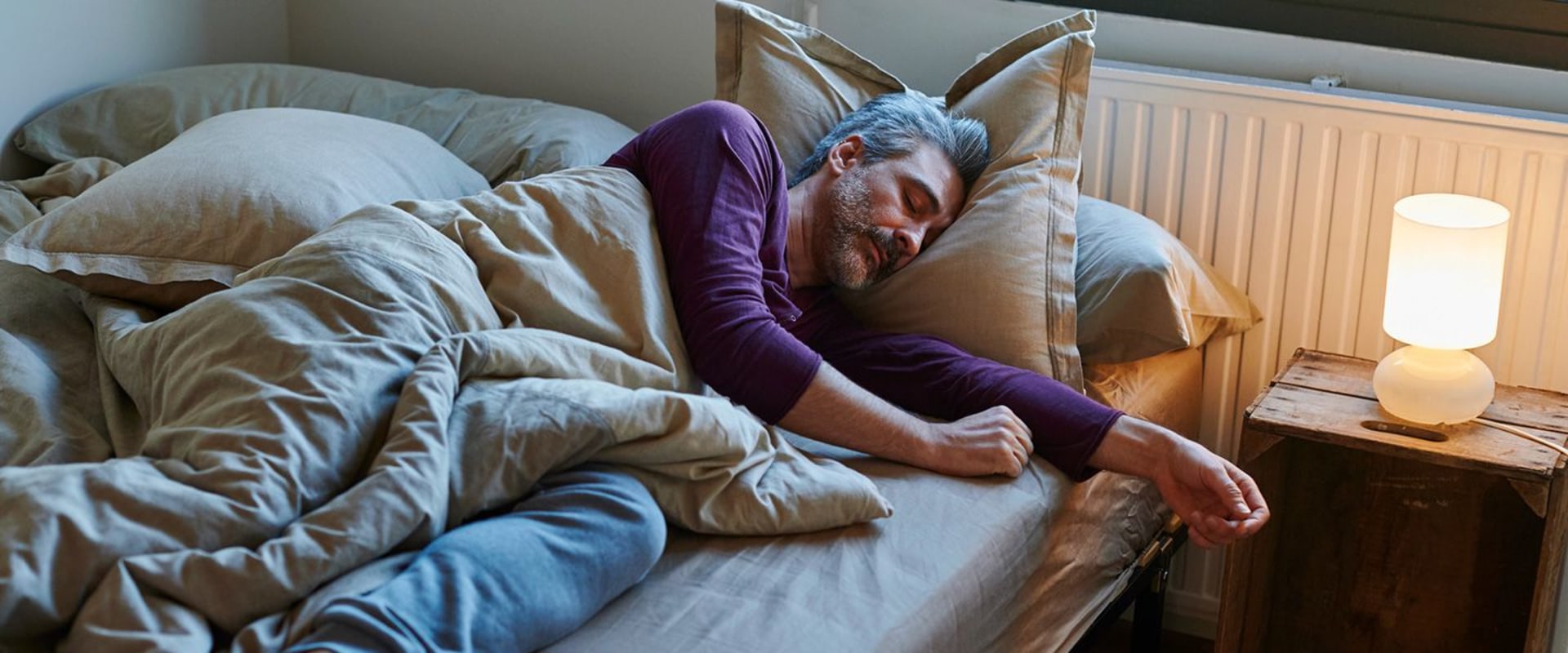 How can men reduce their risk of developing sleep disorders?